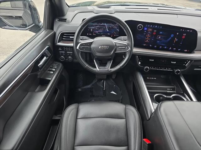 2025 Chevrolet Suburban 4WD Z71