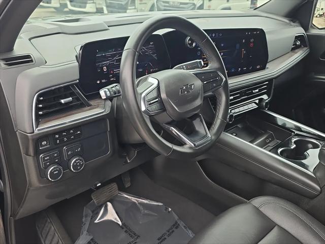 2025 Chevrolet Suburban 4WD Z71