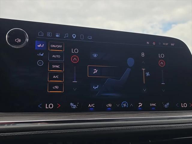 2025 Chevrolet Suburban 4WD Z71