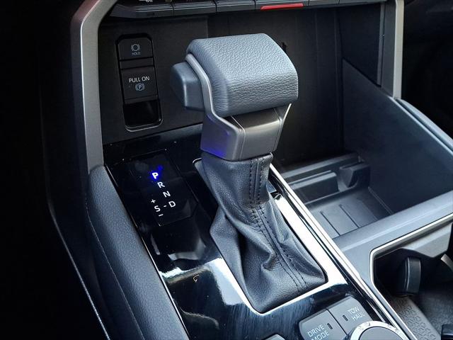 2026 Toyota Tundra Limited CrewMax 5.5' Bed