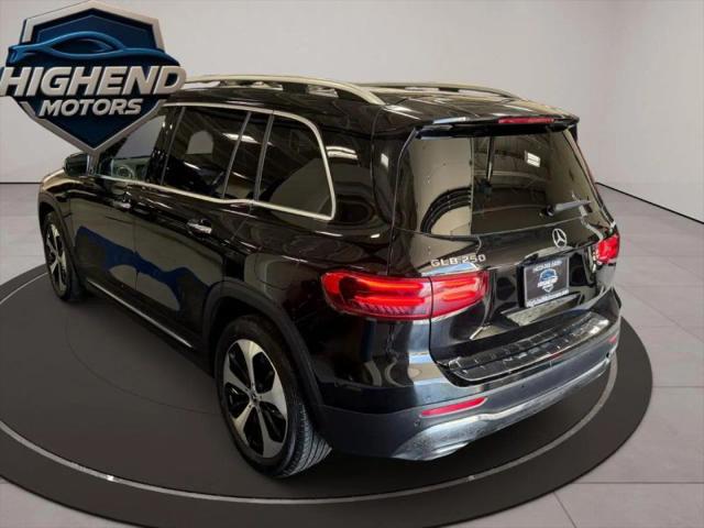 2025 Mercedes-Benz GLB 4MATIC