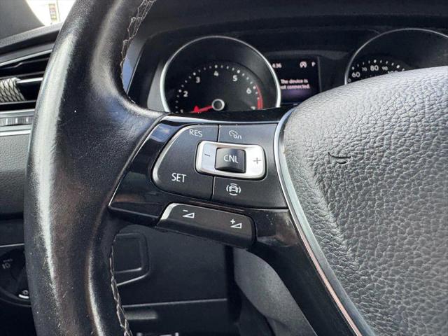 2020 Volkswagen Tiguan 2.0T SE R-Line Black