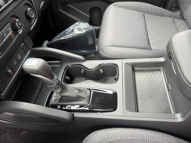 2026 Nissan Frontier Crew Cab SV 4x2