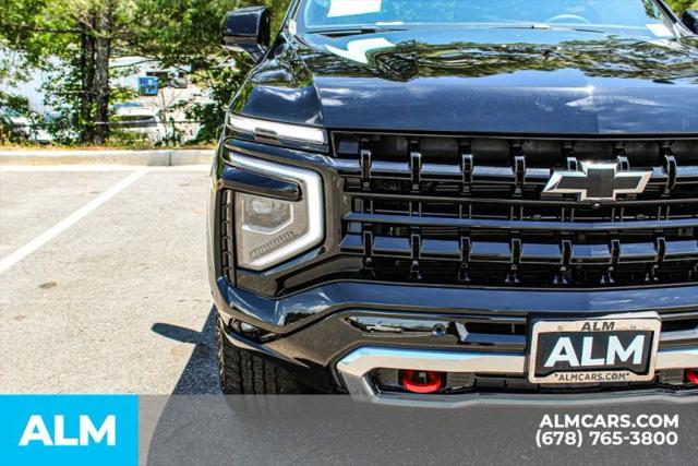 2025 Chevrolet Suburban 4WD Z71