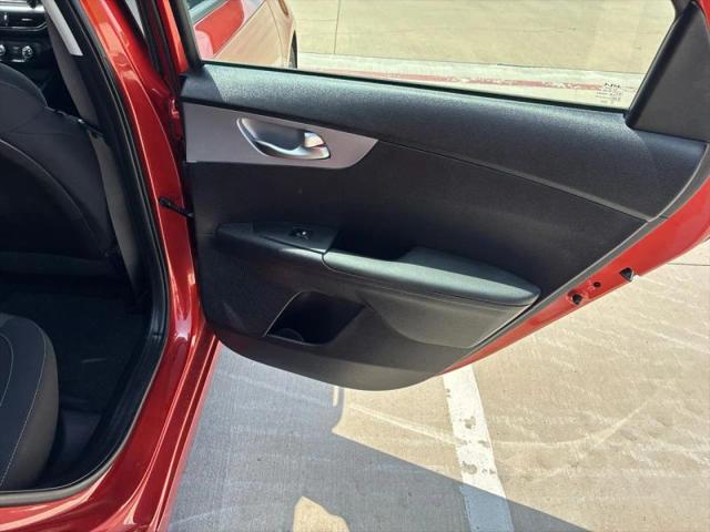 2022 Kia Forte LXS