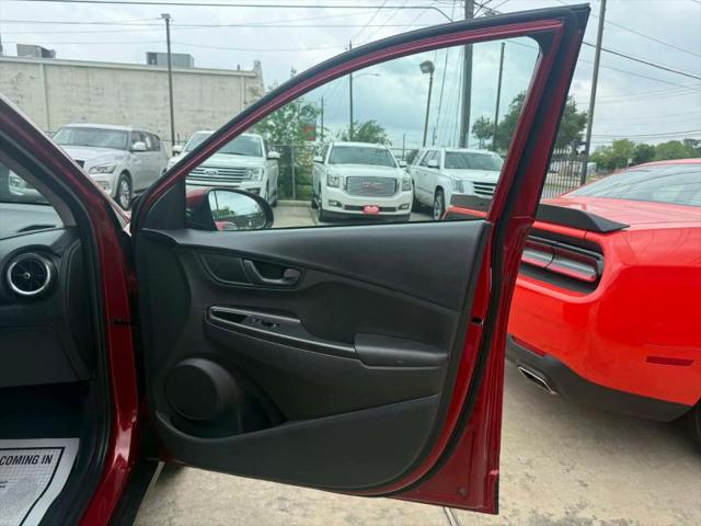 2023 Hyundai Kona SE