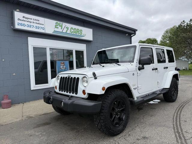 2013 Jeep Wrangler Unlimited Sahara for sale in Larwill, IN