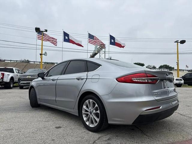 2020 Ford Fusion SE