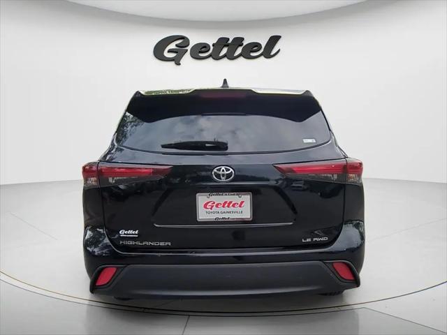2024 Toyota Highlander LE