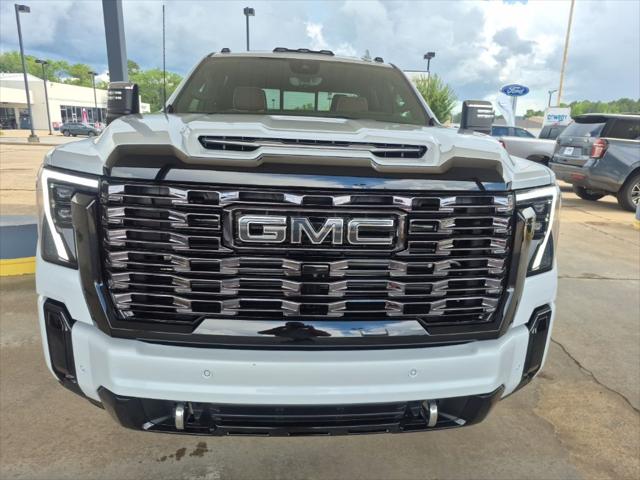 2026 GMC Sierra 2500HD Crew Cab, Standard Bed, Denali Ultimate, 4WD