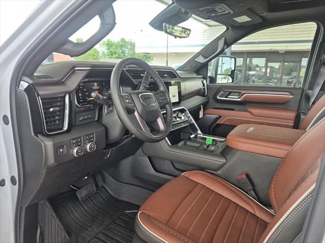 2026 GMC Sierra 2500HD Crew Cab, Standard Bed, Denali Ultimate, 4WD