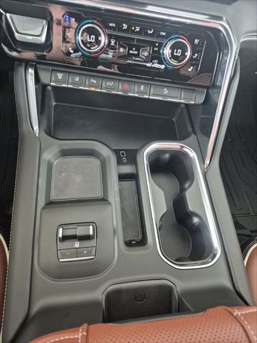 2026 GMC Sierra 2500HD Crew Cab, Standard Bed, Denali Ultimate, 4WD
