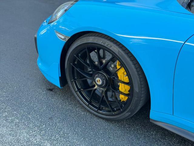 2017 Porsche 911 Turbo S