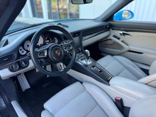 2017 Porsche 911 Turbo S