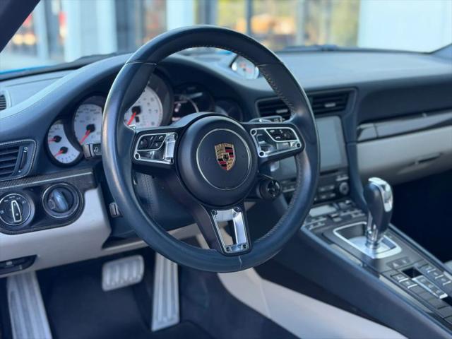 2017 Porsche 911 Turbo S