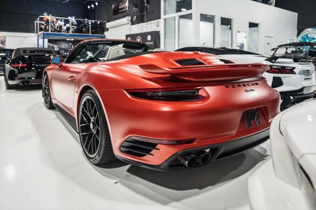 2017 Porsche 911 Turbo S