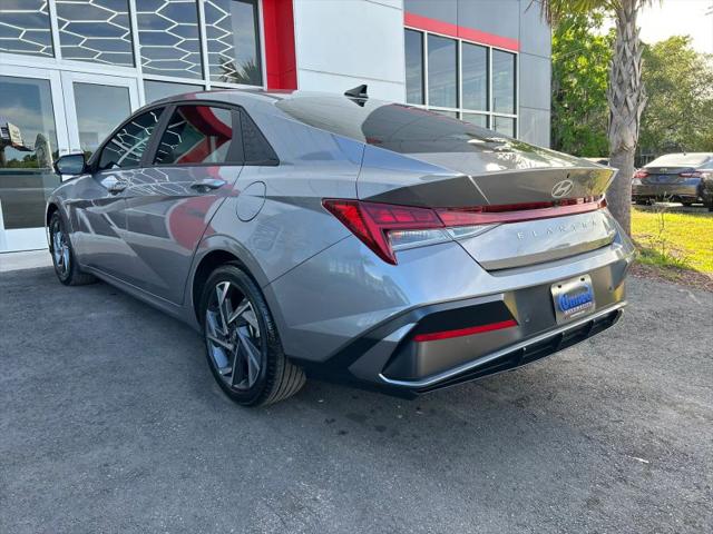 2024 Hyundai Elantra Limited