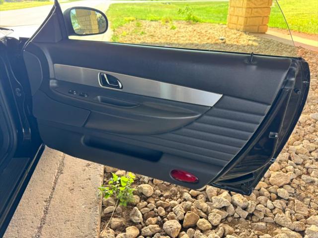 2002 Ford Thunderbird Base