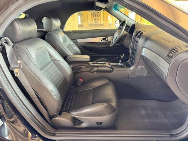 2002 Ford Thunderbird Base