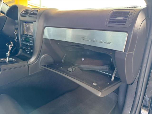 2002 Ford Thunderbird Base