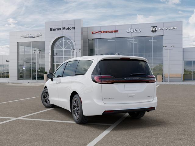 2027 Chrysler Pacifica PACIFICA LIMITED