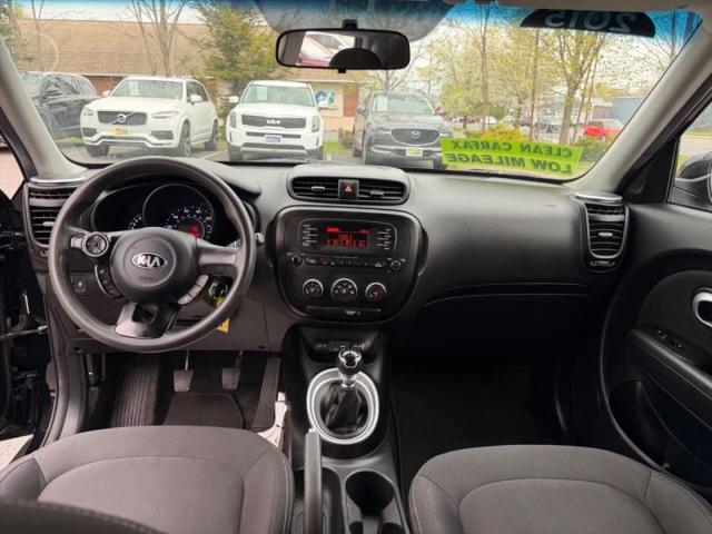 2015 Kia Soul Base