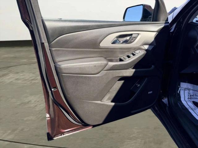 2020 Chevrolet Traverse AWD LT Leather