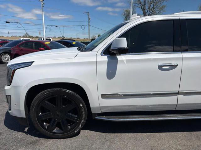 2017 Cadillac Escalade ESV Luxury