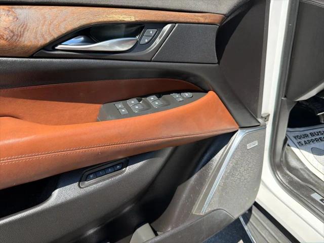 2017 Cadillac Escalade ESV Luxury
