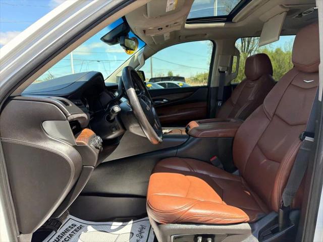 2017 Cadillac Escalade ESV Luxury