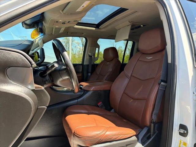 2017 Cadillac Escalade ESV Luxury