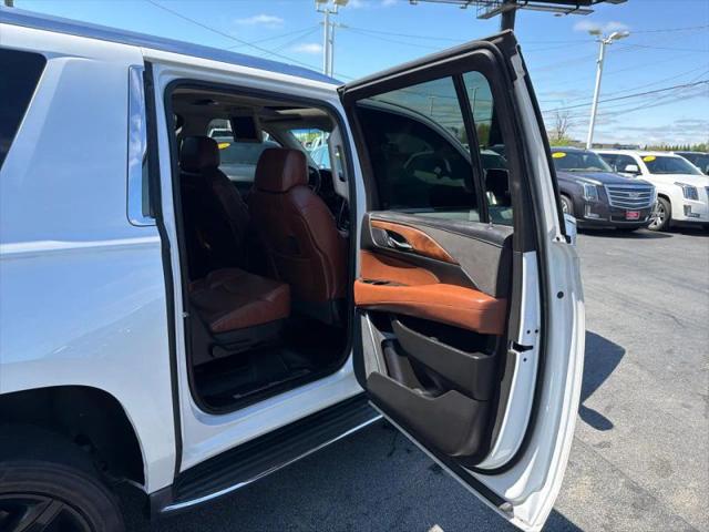 2017 Cadillac Escalade ESV Luxury