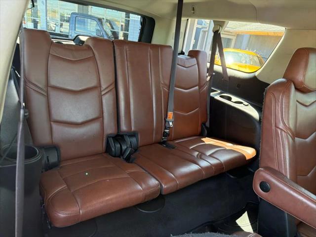 2017 Cadillac Escalade ESV Luxury