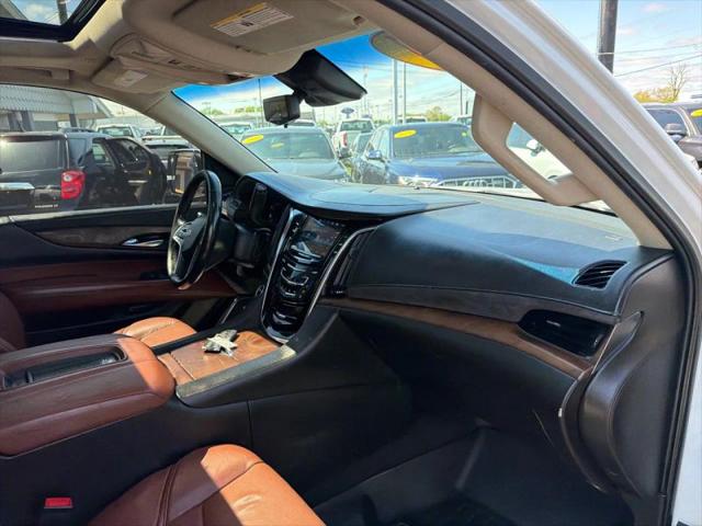 2017 Cadillac Escalade ESV Luxury