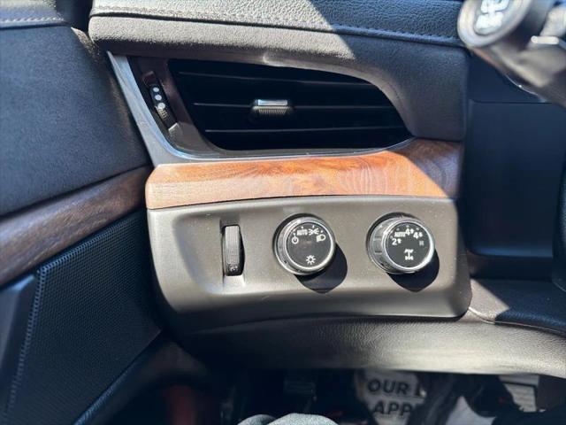 2017 Cadillac Escalade ESV Luxury