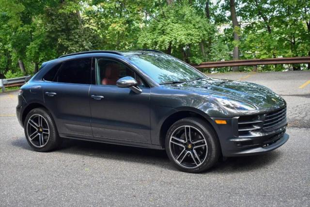 2020 Porsche Macan Base
