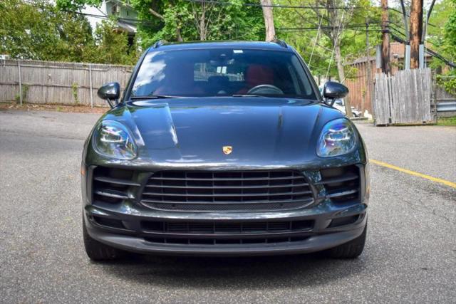 2020 Porsche Macan Base