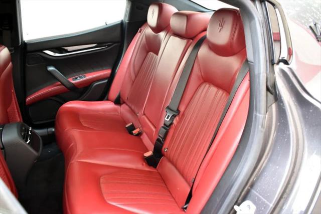 2022 Maserati Ghibli Modena Q4