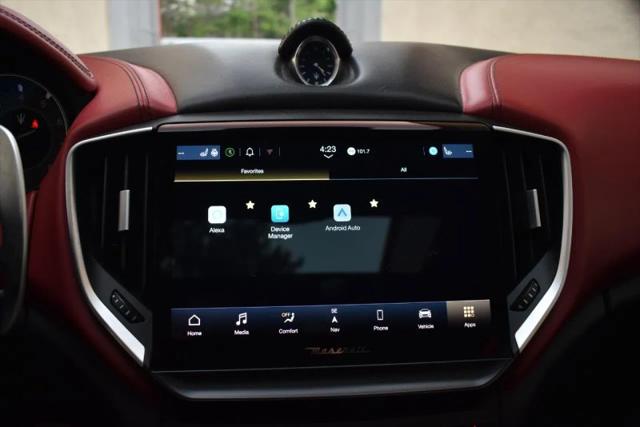 2022 Maserati Ghibli Modena Q4