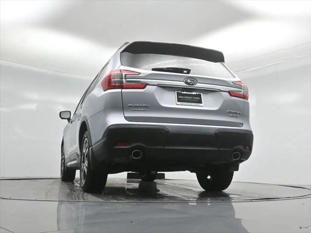 2023 Subaru Ascent Limited 8-Passenger