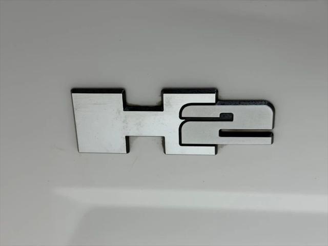 2003 HUMMER H2 Base