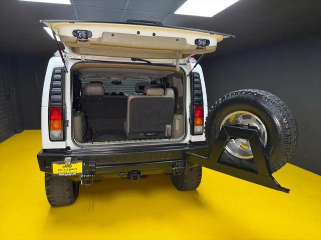 2003 HUMMER H2 Base