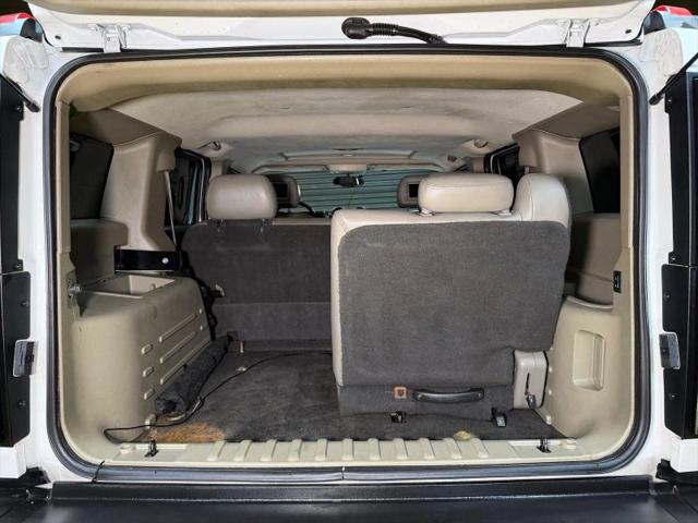 2003 HUMMER H2 Base