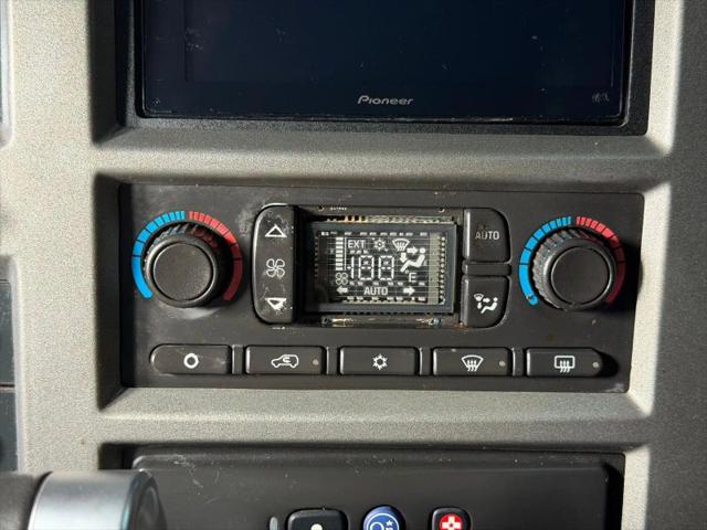 2003 HUMMER H2 Base