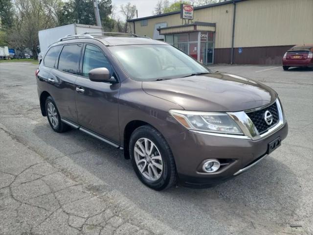 2015 Nissan Pathfinder SV