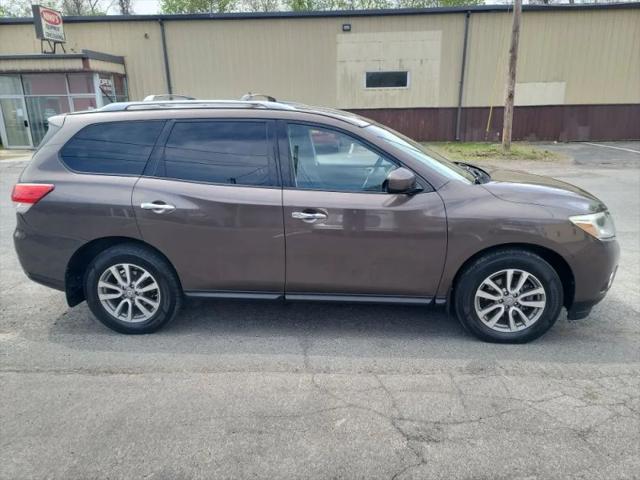 2015 Nissan Pathfinder SV