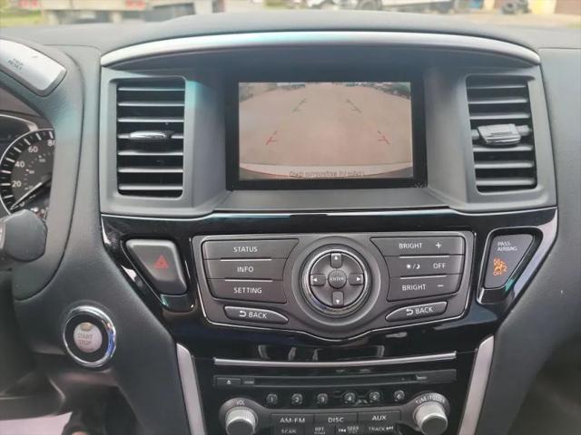 2015 Nissan Pathfinder SV