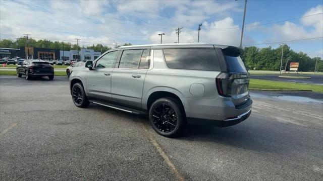 2026 Chevrolet Suburban LT, 4WD