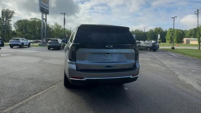 2026 Chevrolet Suburban LT, 4WD