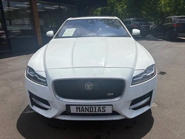 2017 Jaguar XF 35t R-Sport